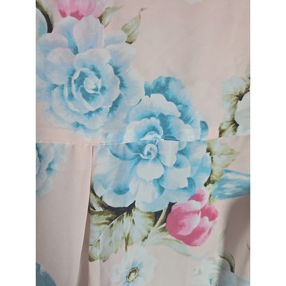 Candie's Pink Floral Lightweight Blouse Top Sz Small Office Formal Work Casual - Picture 10 of 10
